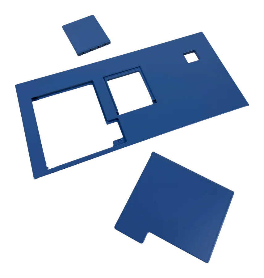 Front panel with cut-outs and covers – Wet painting